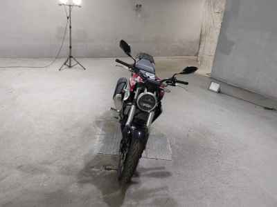 Honda CB250R 2018