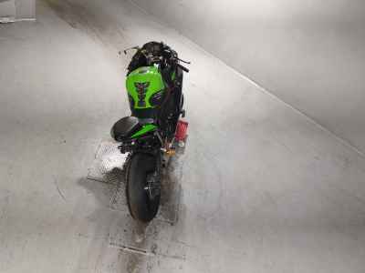 Kawasaki Ninja ZX-25R 2022