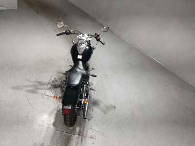 Suzuki Intruder 250LC