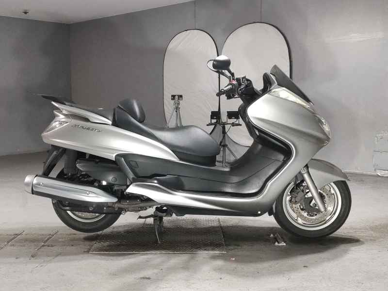 Yamaha Majesty 400 2005
