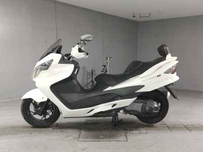 Suzuki Skywave 250M