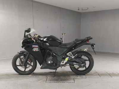 Honda CBR250R 2013