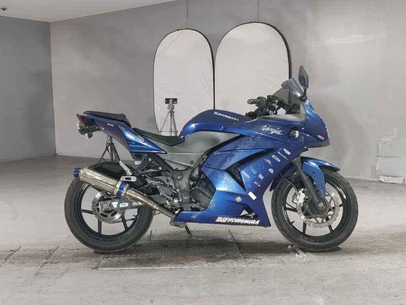 Kawasaki Ninja 250R 2011