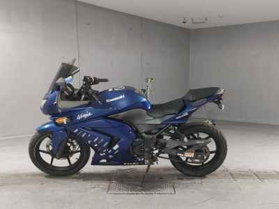 Kawasaki Ninja 250R 2011