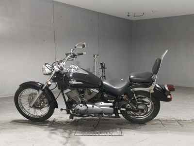 Yamaha XVS250 Drag Star