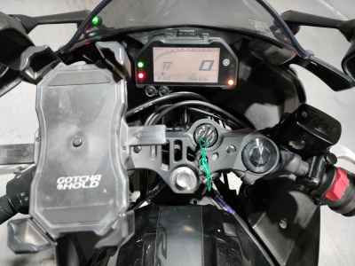 Yamaha YZF-R25