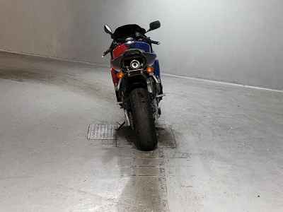 Honda CBR1000RR 2005