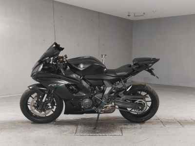 Yamaha YZF-R7 2022