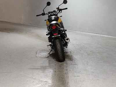 Kawasaki Z900RS SE 2023