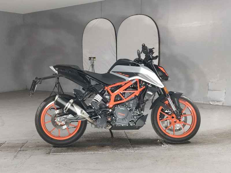 KTM 390 Duke 2021
