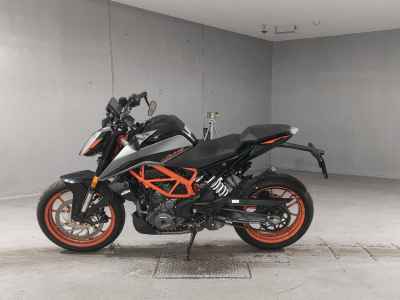KTM 390 Duke 2021