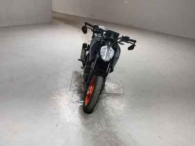 KTM 390 Duke 2021