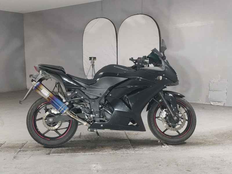 Kawasaki Ninja 250R 2012