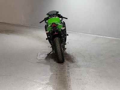 Kawasaki Ninja ZX-25R KRT Edition 2021