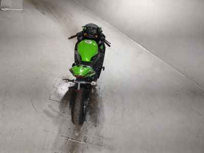 Kawasaki Ninja ZX-25R KRT Edition 2021