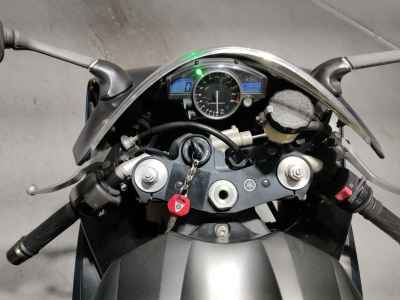Yamaha YZF-R1 2005