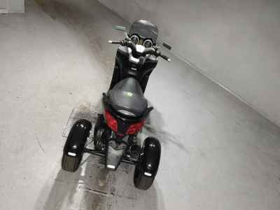 Yamaha XMAX 250