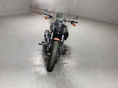 Harley-Davidson Breakout FXBR1920 2023