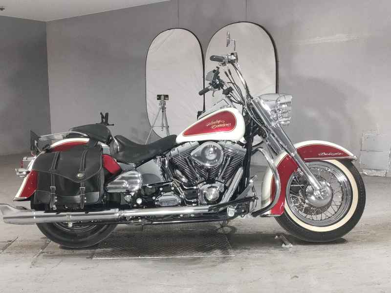 Harley-Davidson Deluxe FLSTN1580 2007