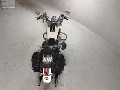 Harley-Davidson Deluxe FLSTN1580 2007