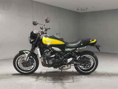 Kawasaki Z900RS 2023