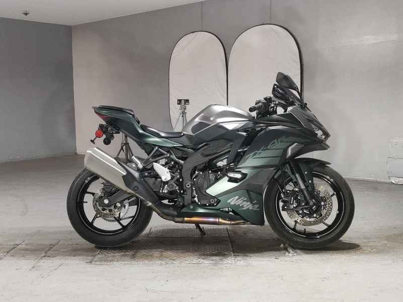 Kawasaki Ninja ZX-4R SE 2024