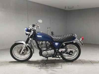 Yamaha SR400 2021