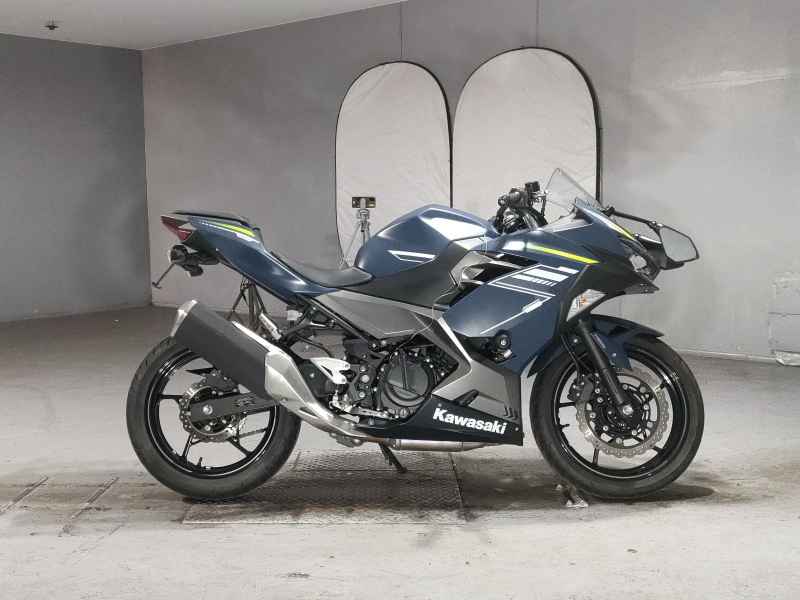 Kawasaki Ninja 400 2023
