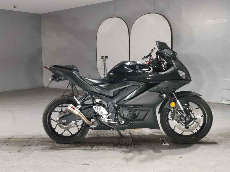 Yamaha YZF-R25 2020