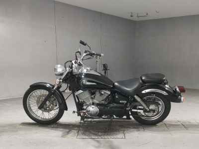 Yamaha XVS250 Drag Star