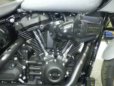 Harley-Davidson FXLRST1920 2025