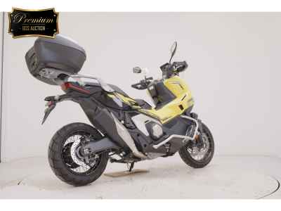 Honda X-Adv 750 2025