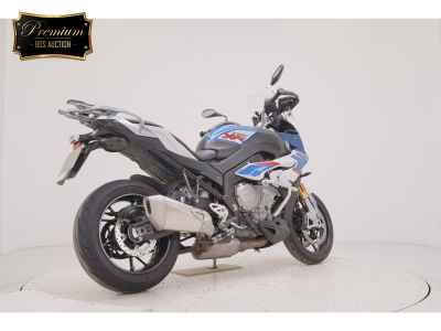BMW S1000XR 2019