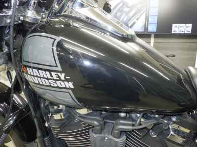 Harley-Davidson Sport Glide FLSB1750 2023
