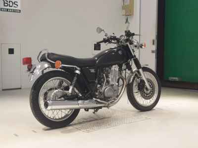 Yamaha SR400 2016