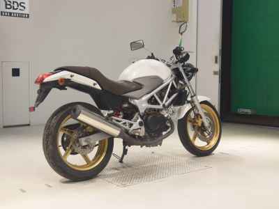 Honda VTR250 2011