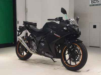 Suzuki GSX250R