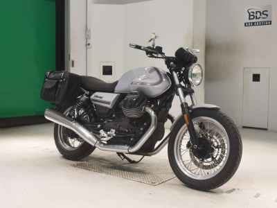 Moto Guzzi V7 Special 2023