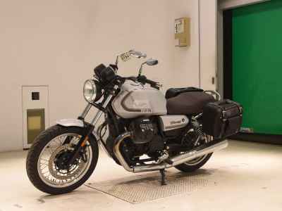 Moto Guzzi V7 Special 2023