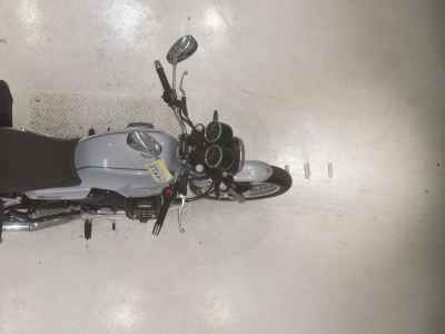 Moto Guzzi V7 Special 2023