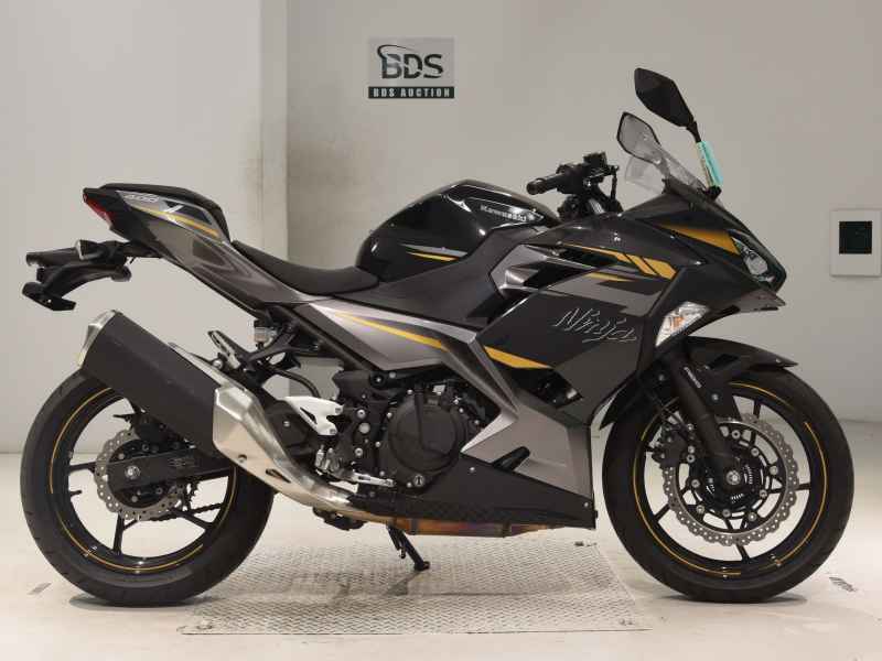 Kawasaki Ninja 400 2023