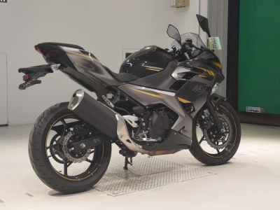 Kawasaki Ninja 400 2023