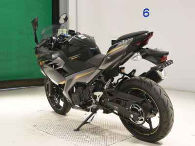 Kawasaki Ninja 400 2023