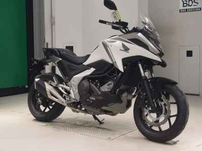Honda NC750X DCT 2022