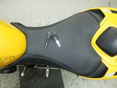 Triumph Street Triple 2010