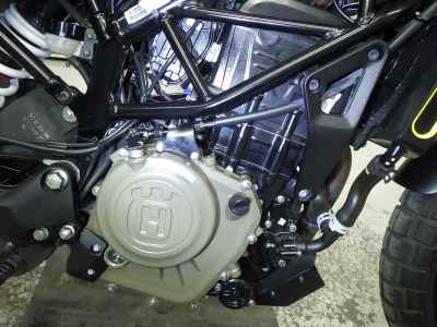 Husqvarna Svartpilen 401 2022