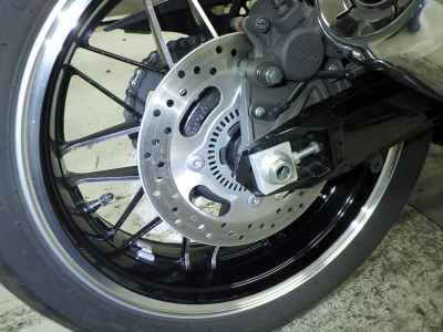 Kawasaki Z900RS 2024