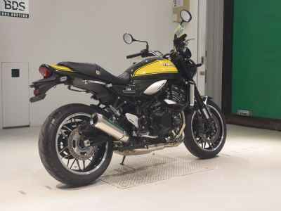 Kawasaki Z900RS 2024