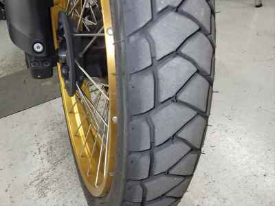 Royal Enfield Himalayan 450 2025