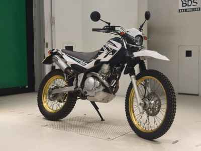 Yamaha XT250 Serow 2016
